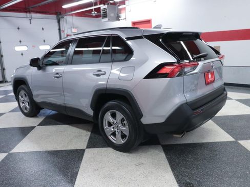 Used 2022 Toyota RAV4 XLE w/ Convenience Package AWD/4WD image 6