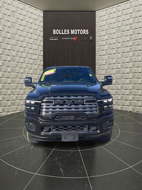 Used 2025 RAM 2500 Limited AWD/4WD image 14