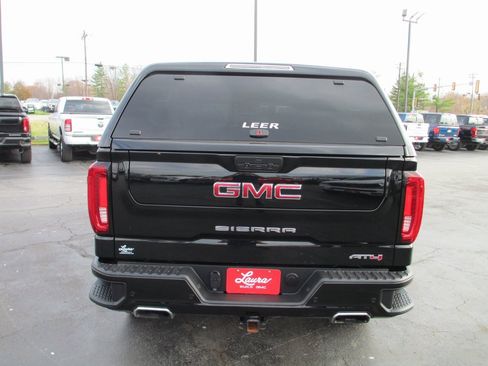 Used 2019 GMC Sierra 1500 AT4 w/ AT4 Premium Package image 4