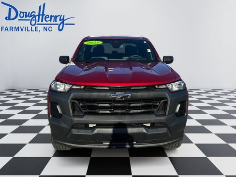 Used 2025 Chevrolet Colorado W/T w/ WT Custom Package RWD image 8
