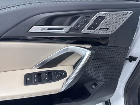 Certified 2024 BMW X1 xDrive28i w/ Convenience Package image 11