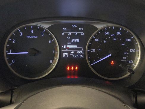 Used 2021 Nissan Kicks S image 23