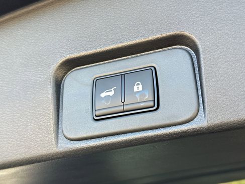 New 2026 Nissan Rogue SV FWD image 16