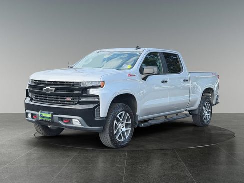 Used 2020 Chevrolet Silverado 1500 LT Trail Boss AWD/4WD image 3