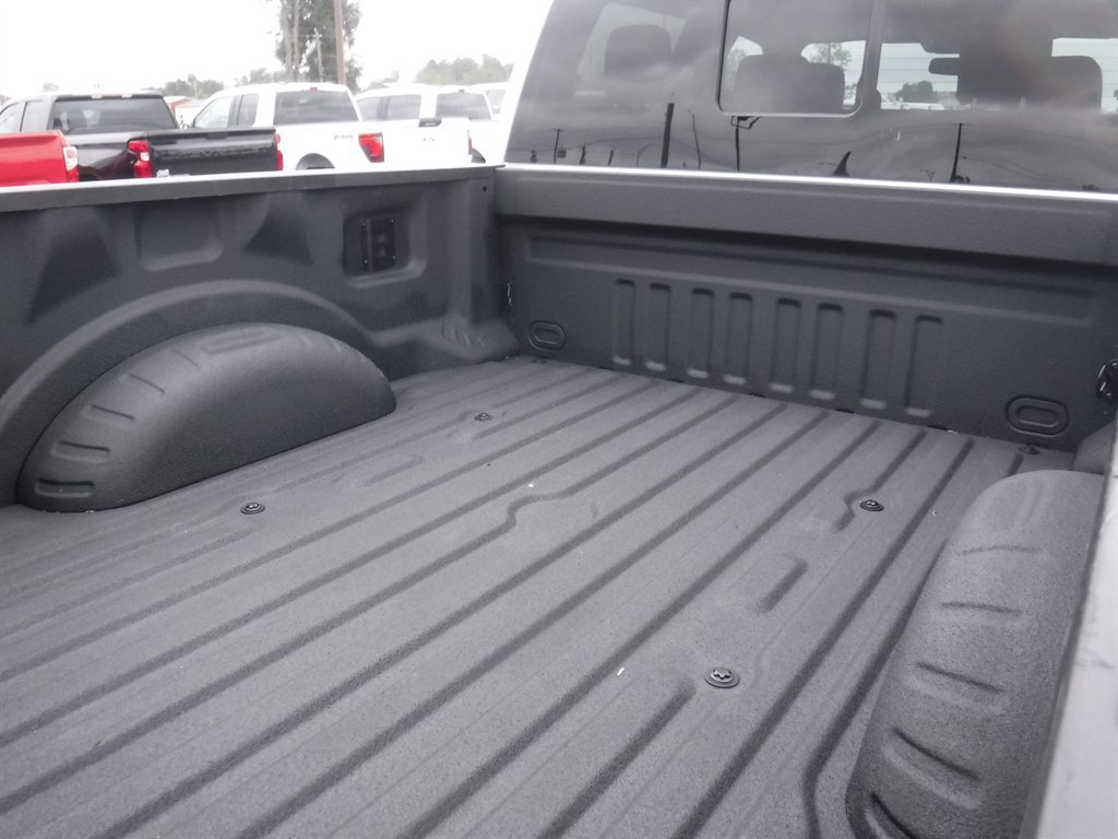 Used 2024 Ford F250 Lariat w/ Sport Appearance Package AWD/4WD image 6