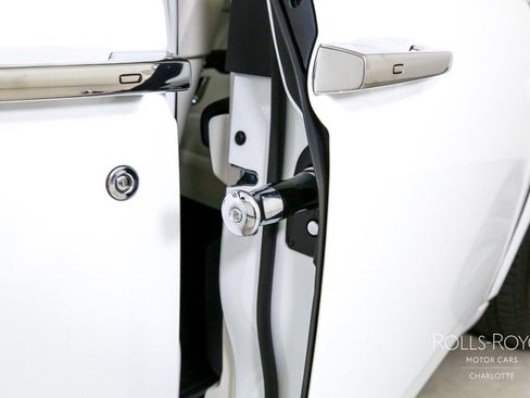 Certified 2024 Rolls-Royce Phantom Sedan RWD image 25