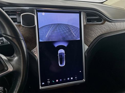 Used 2017 Tesla Model X 75D image 20