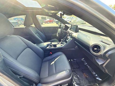 Used 2025 Lexus IS 300 w/ Comfort Package image 32