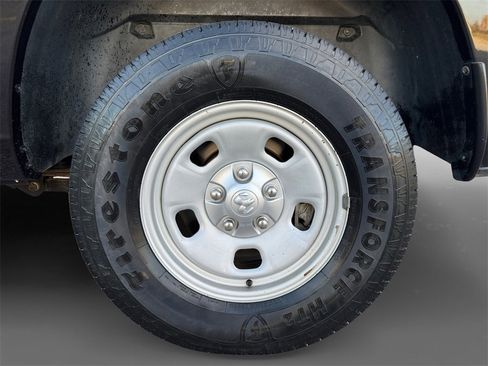 Used 2017 RAM 1500 Tradesman w/ Power & Remote Entry Group image 10