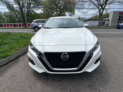 Used 2021 Nissan Altima 2.5 S image 2