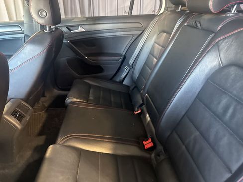 Used 2019 Volkswagen GTI S image 17