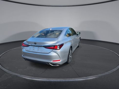 Used 2025 Lexus ES 350 w/ Premium Package image 8