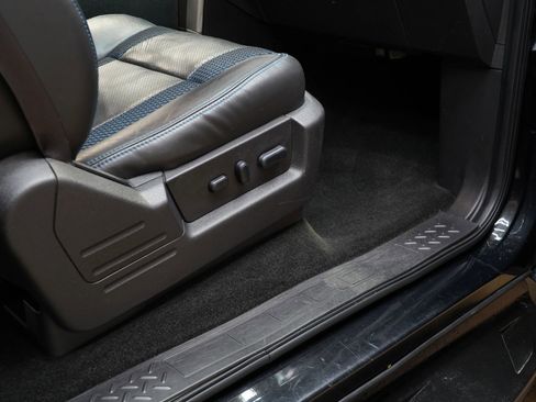 Used 2013 Ford F150 Raptor w/ Luxury Equipment Group AWD/4WD image 40