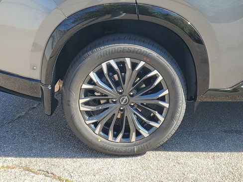 New 2026 Nissan Rogue Platinum image 5