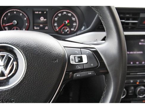 Used 2022 Volkswagen Passat 2.0T SE image 20