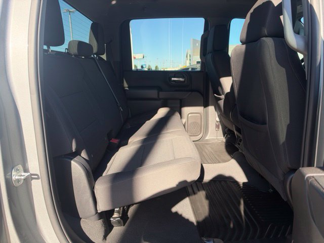 Used 2025 Chevrolet Silverado 2500 Custom w/ Custom Value Package AWD/4WD image 10