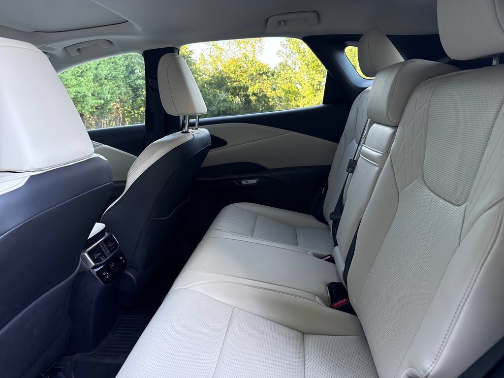 Used 2026 Lexus RX 350 Premium Plus w/ Convenience Package AWD/4WD image 12