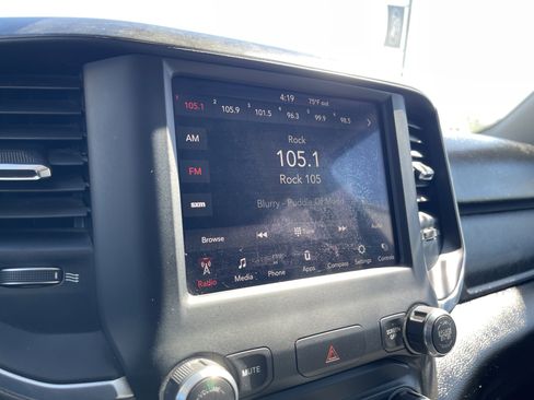 Used 2019 RAM 1500 Big Horn AWD/4WD image 17