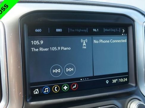 Used 2019 Chevrolet Silverado 1500 LT Trail Boss image 18