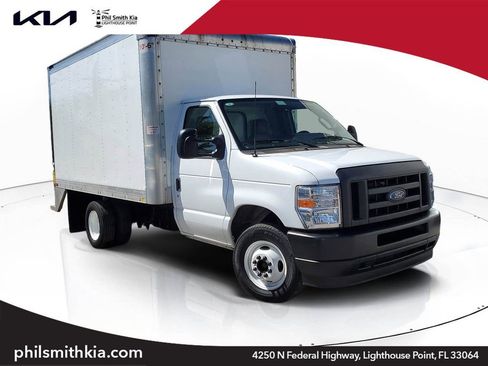 Used 2024 Ford E-350 and Econoline 350 Super Duty w/ Power Windows & Locks Group image 1