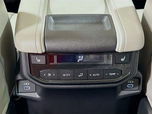 New 2026 Toyota Grand Highlander Limited image 26