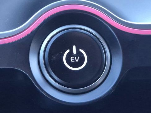 New 2025 Kia EV6 GT-Line image 27