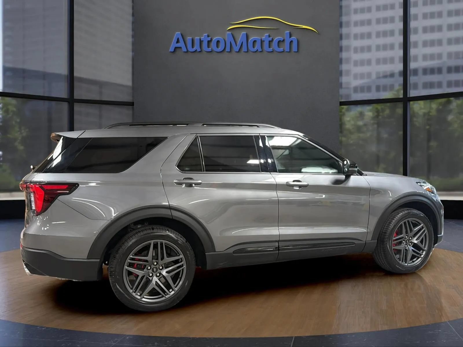 Used 2025 Ford Explorer ST AWD/4WD image 12