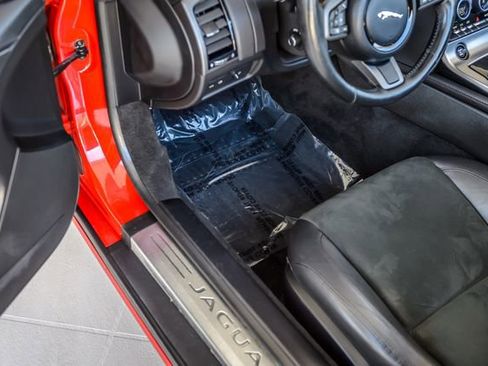 Used 2017 Jaguar F-TYPE Convertible RWD image 44