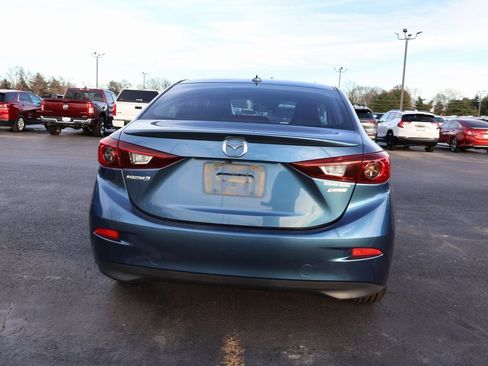 Used 2017 MAZDA MAZDA3 Grand Touring image 17
