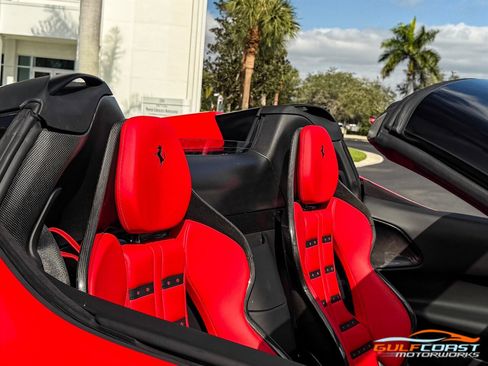 Used 2023 Ferrari SF90 Spider image 64