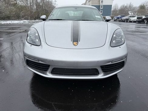 Used 2024 Porsche 718 Cayman Style Edition w/ Premium Package image 3