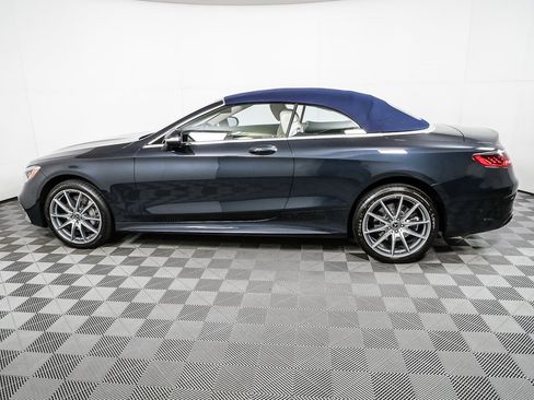 Used 2018 Mercedes-Benz S 560 Cabriolet image 2