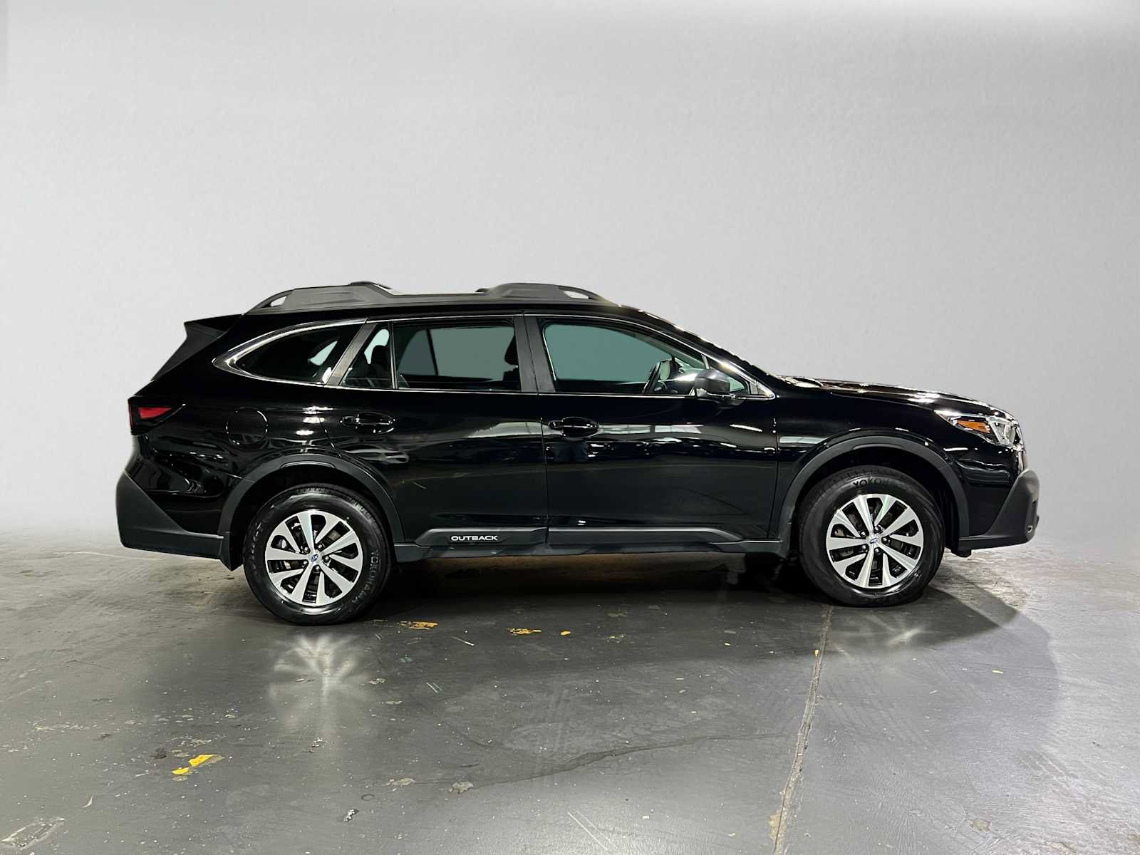 Used 2020 Subaru Outback AWD/4WD image 2