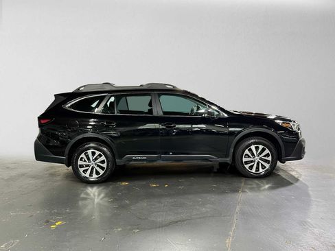 Used 2020 Subaru Outback AWD/4WD image 2