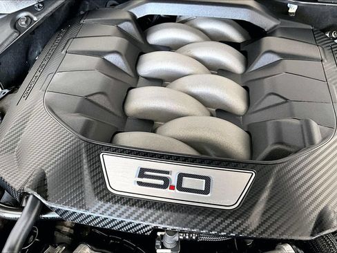Used 2024 Ford Mustang GT Premium RWD image 40