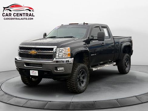 Used 2013 Chevrolet Silverado 2500 LTZ w/ LTZ Plus Package image 1