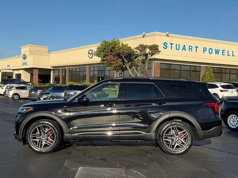 New 2026 Ford Explorer ST-Line w/ ST-Line Street Pack image 30
