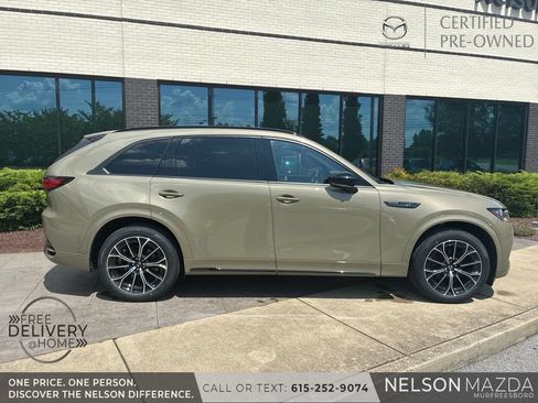 Certified 2025 MAZDA CX-70 3.3 Turbo S w/ Premium Package AWD/4WD image 2
