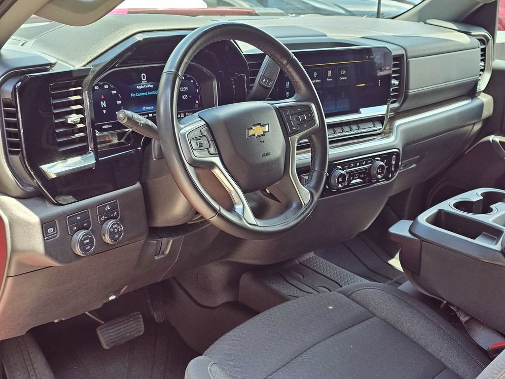 Used 2025 Chevrolet Silverado 2500 LT w/ Convenience Package AWD/4WD image 15