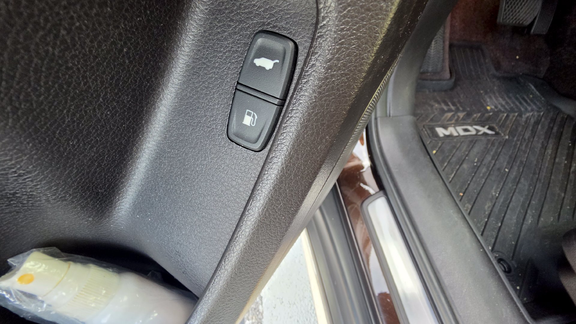 Used 2018 Acura MDX w/ Technology Package FWD image 19