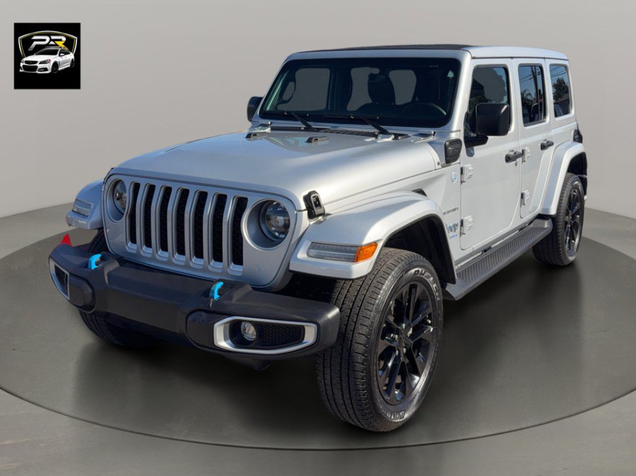 Used 2023 Jeep Wrangler Unlimited Sahara w/ Cold Weather Group AWD/4WD image 1