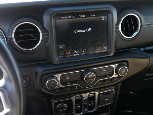 Used 2022 Jeep Wrangler Unlimited Sahara w/ Safety Group image 18