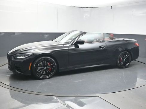 Used 2023 BMW 440i xDrive Convertible w/ Premium Package image 4