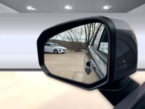 New 2026 Hyundai Santa Fe Limited AWD/4WD image 32