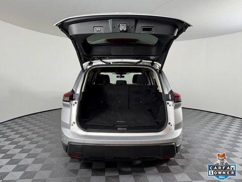 Used 2025 Nissan Rogue SV AWD/4WD image 10