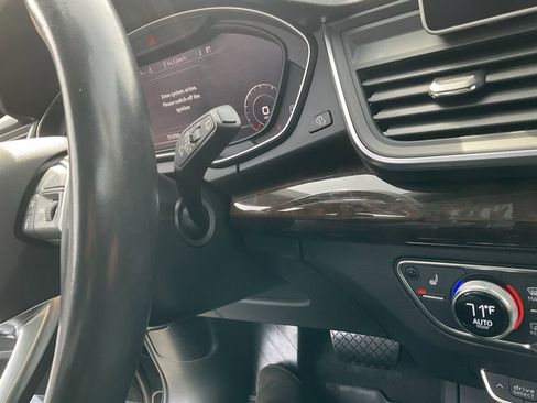 Used 2018 Audi Q5 2.0T Premium Plus w/ Premium Plus Package image 27