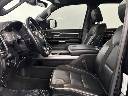 Used 2022 RAM 1500 Laramie AWD/4WD image 11