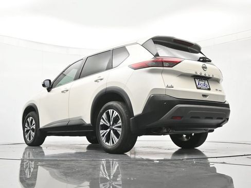 Certified 2023 Nissan Rogue SV AWD/4WD image 42