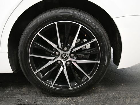 Certified 2024 Toyota Camry SE image 30