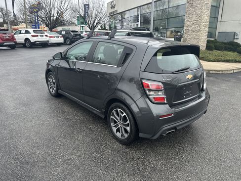 Used 2017 Chevrolet Sonic LT w/ Convenience Package image 5